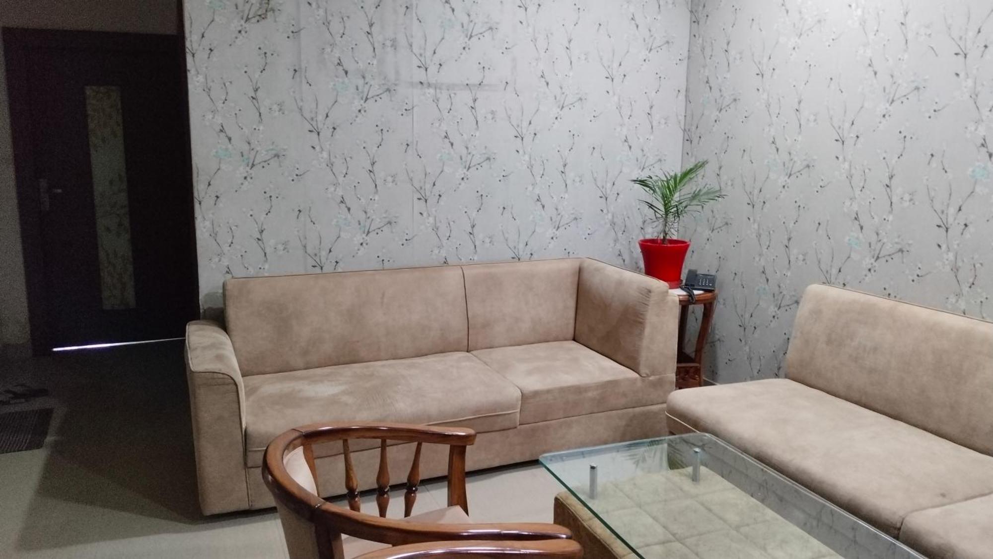 Apartment 2 Bhk Hah Luxury