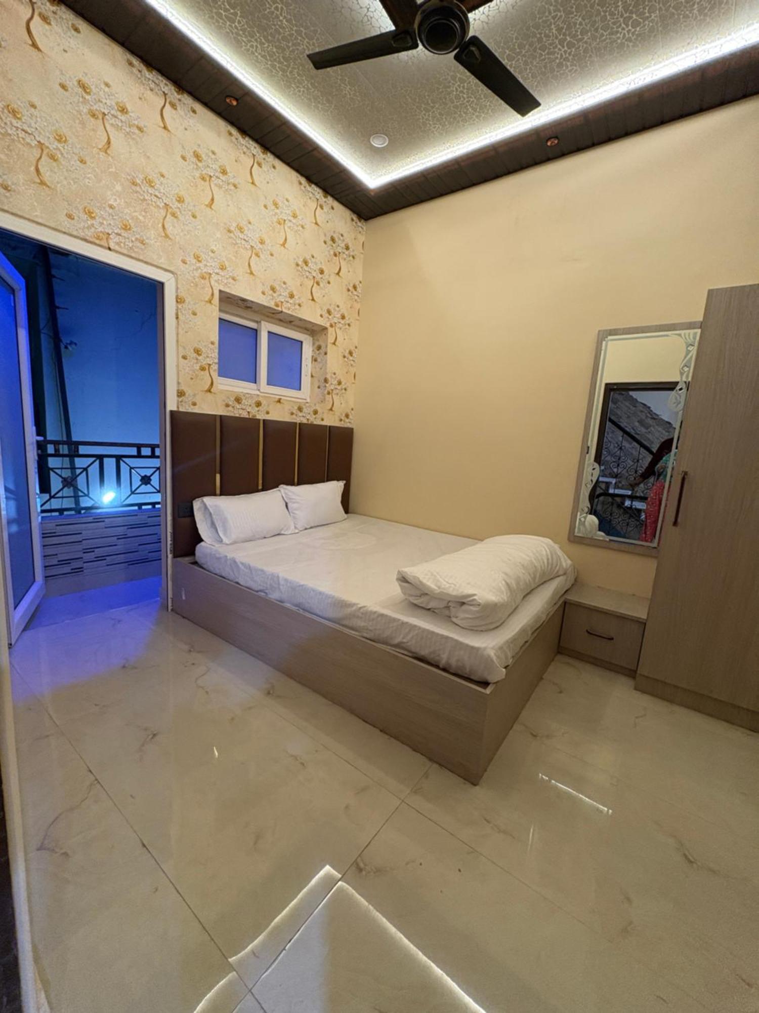 Shree Shiven Varanasi