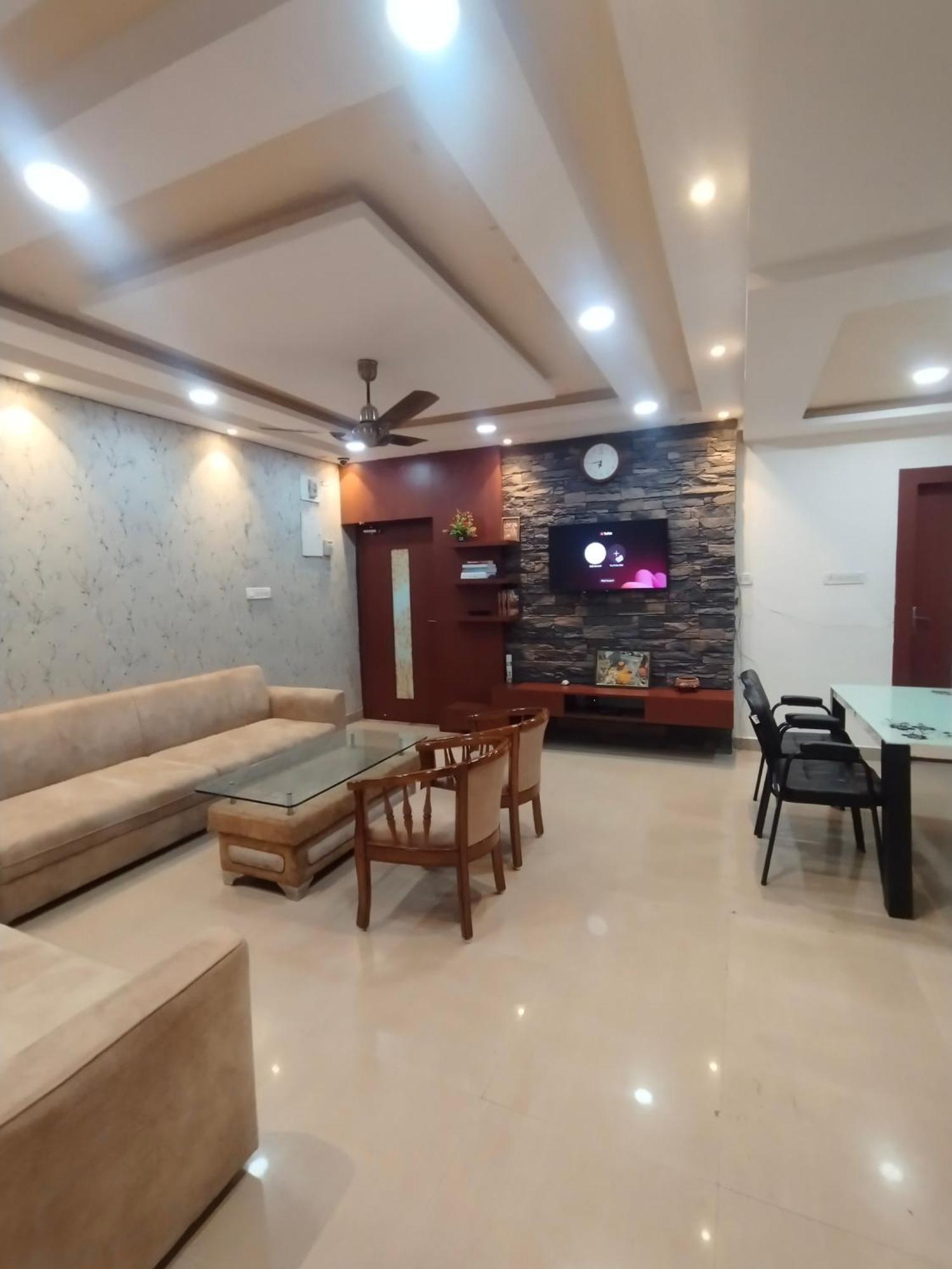 2 Bhk Hah Luxury *