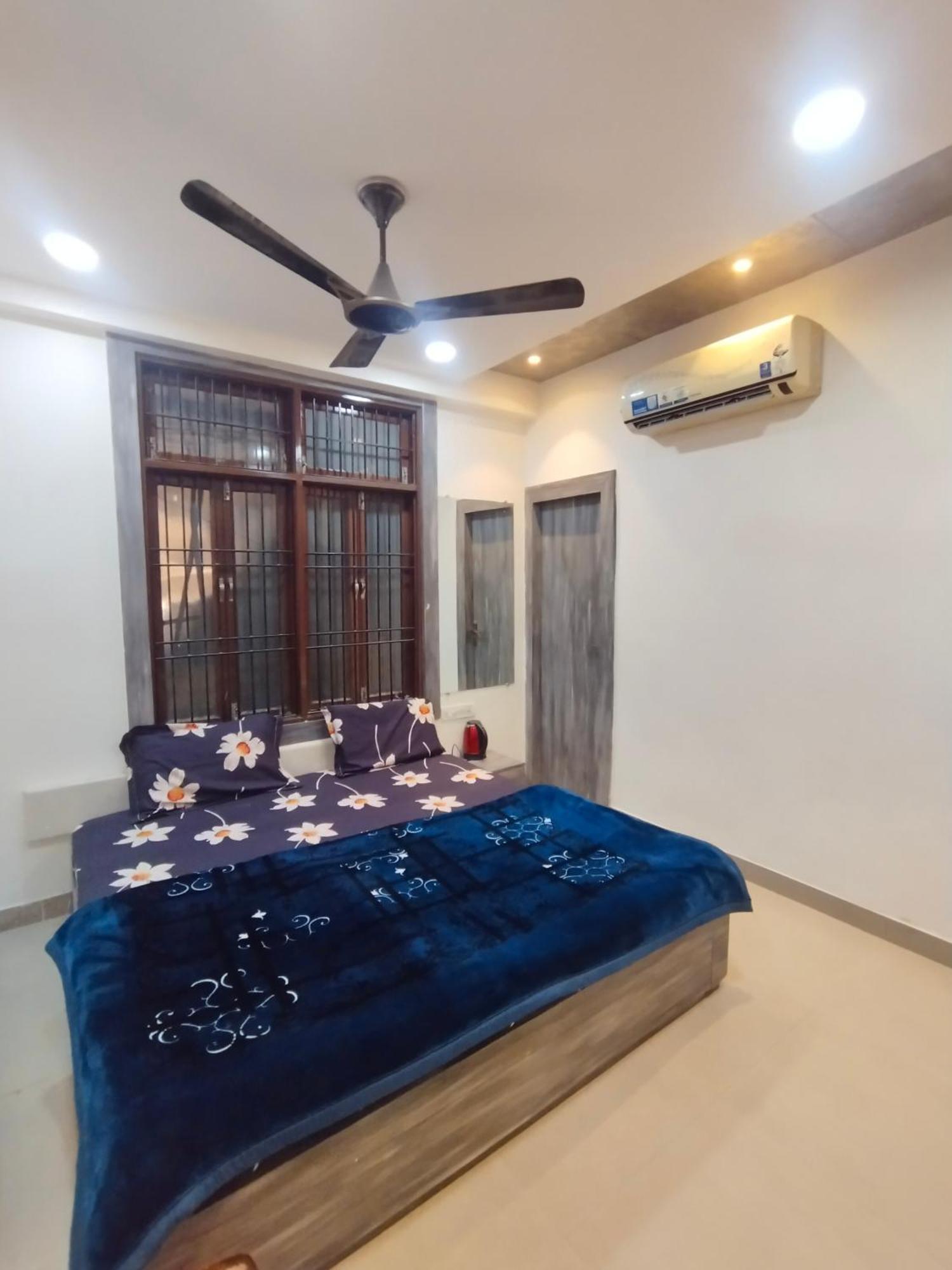 2 Bhk Hah Luxury Apartment