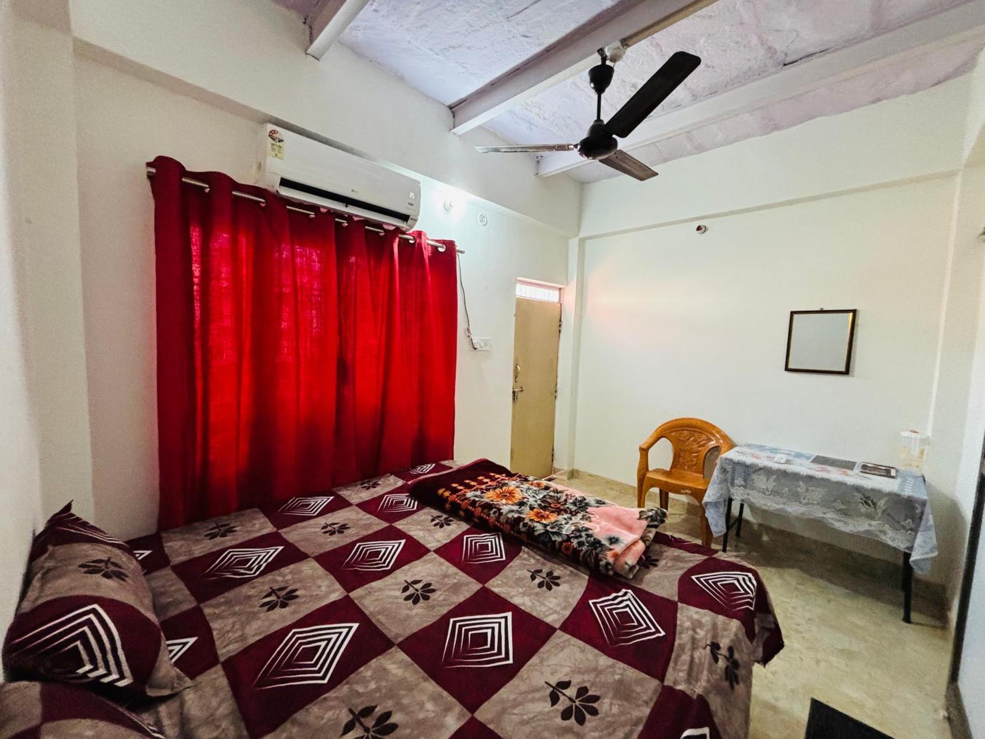 Guest house Shri Kashika Varanasi