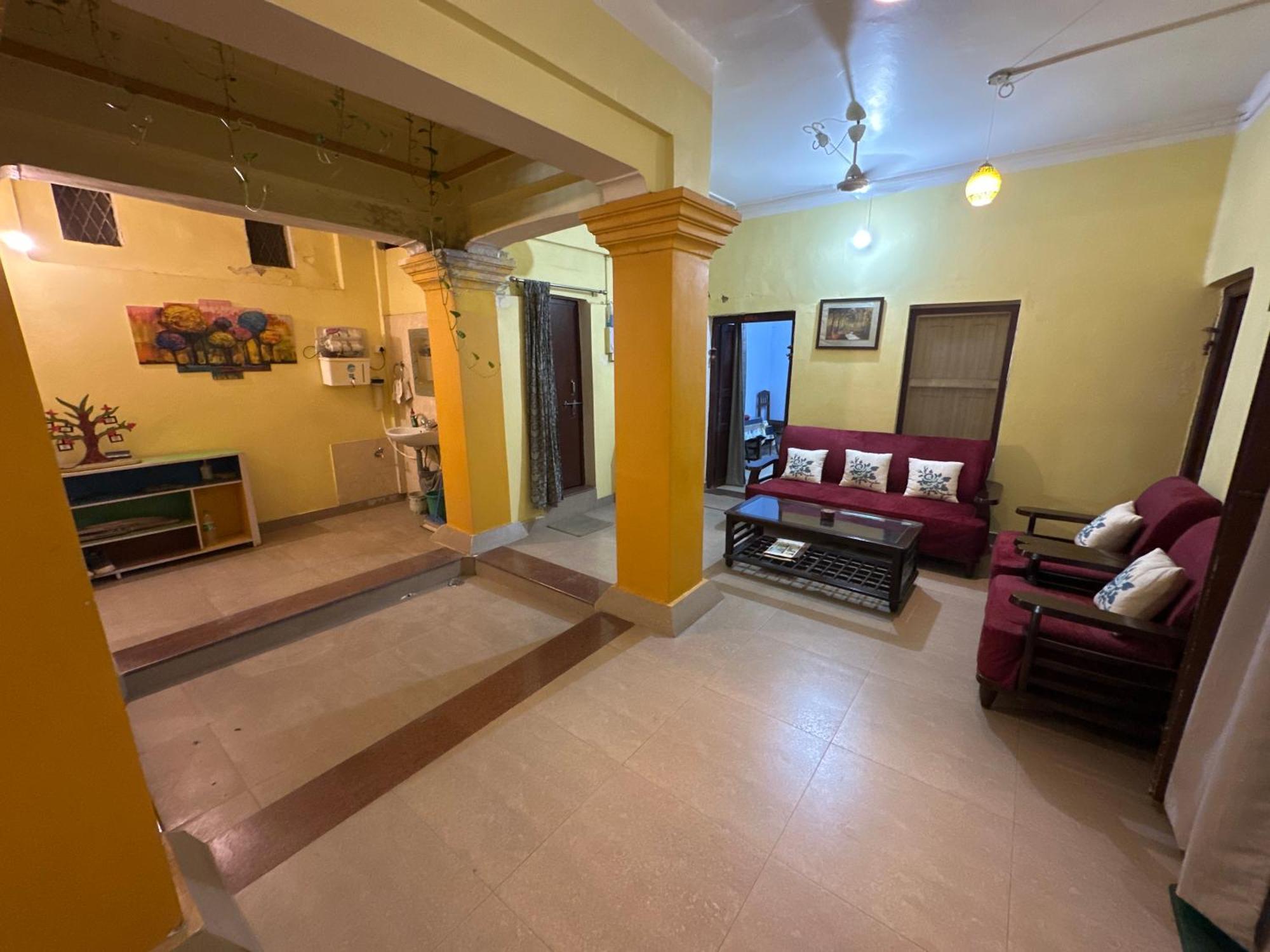 Homestay Just Be Happy Varanasi