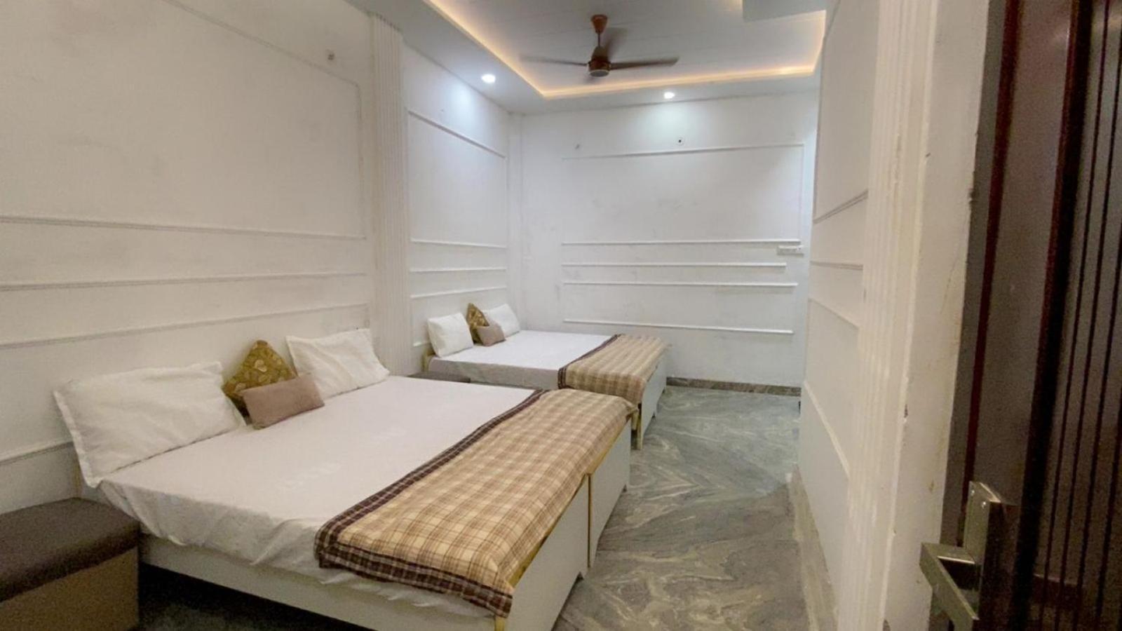 Noor Homestay
