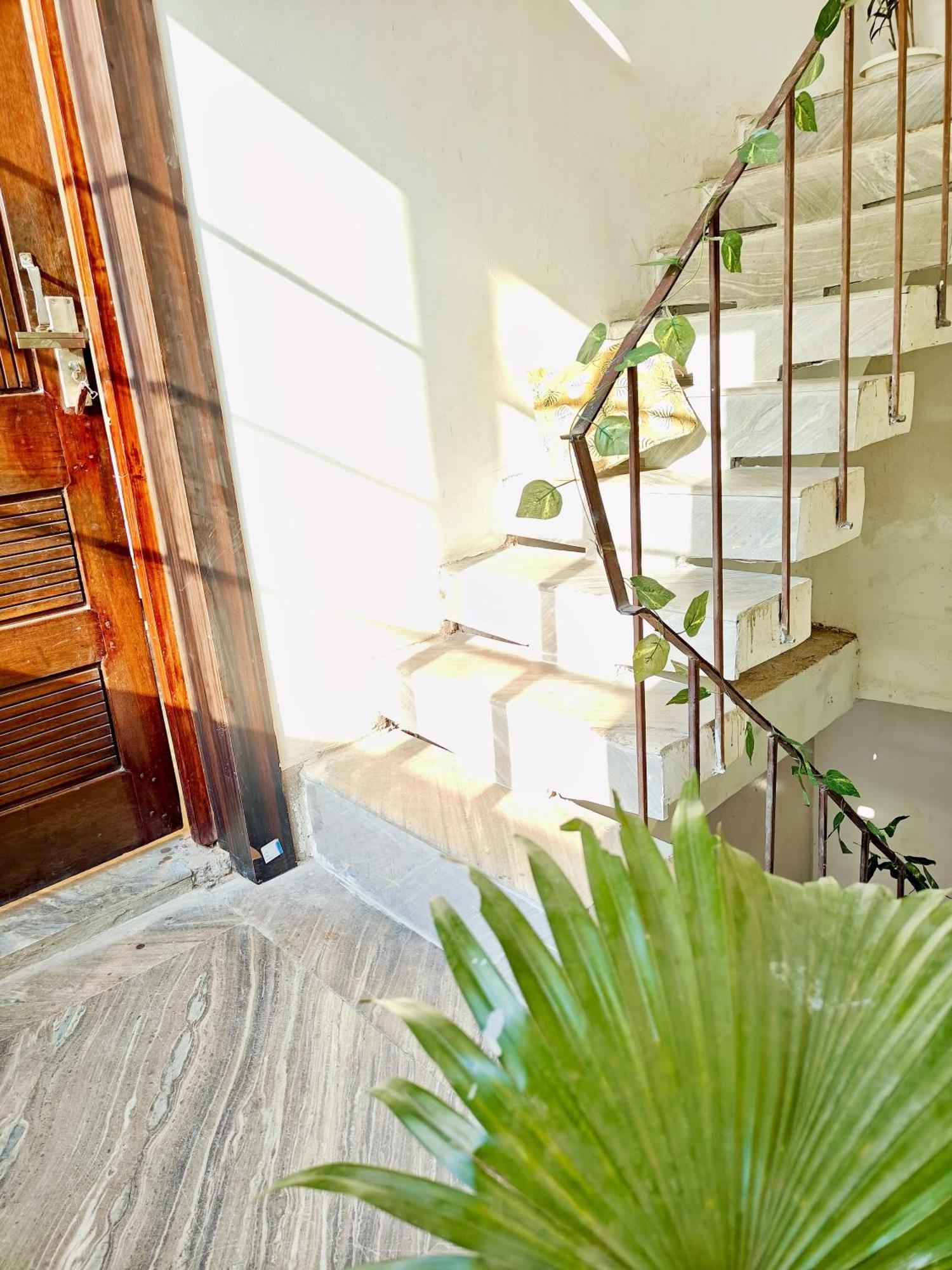 Noor Homestay Varanasi