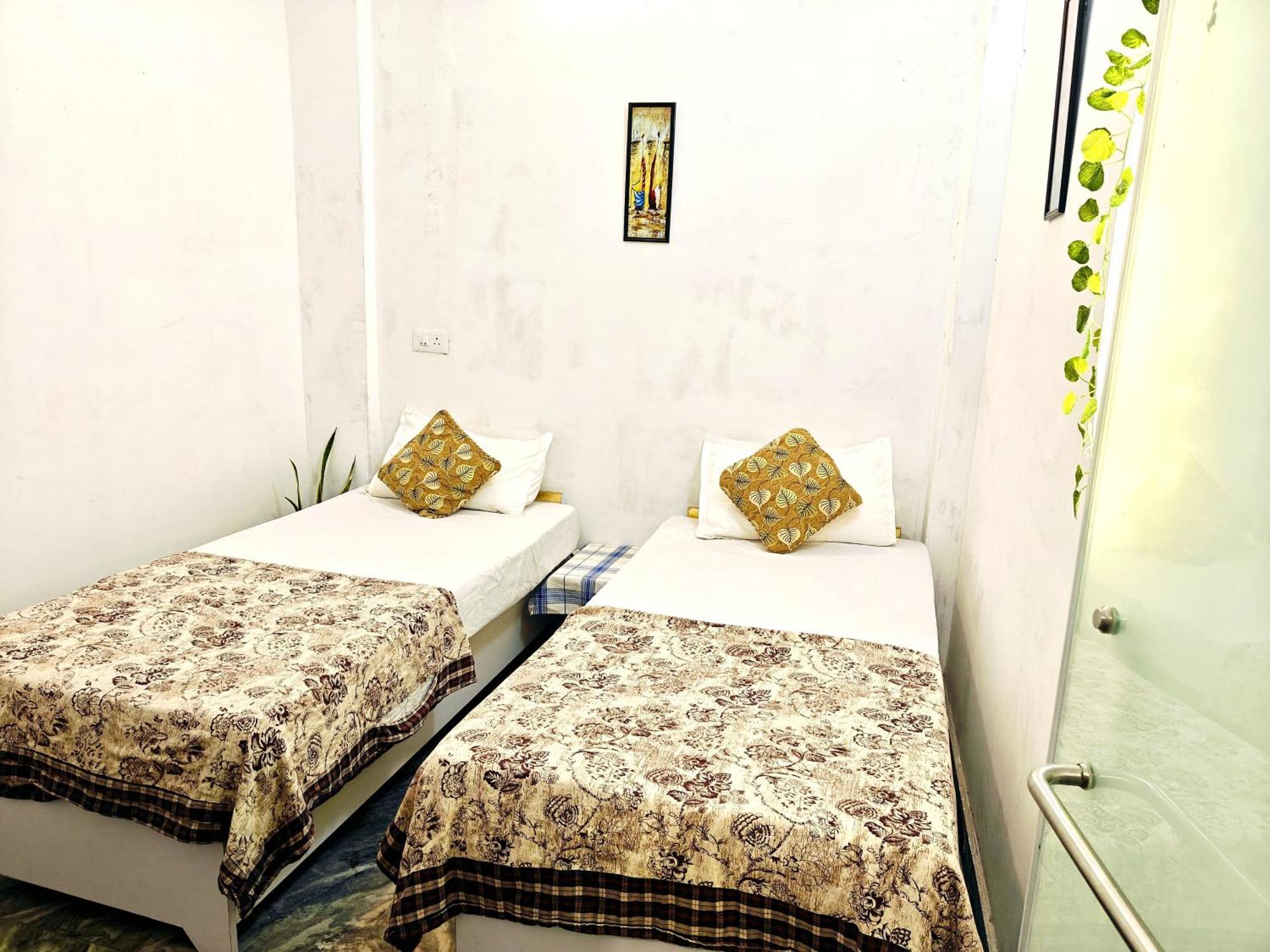 Noor Varanasi