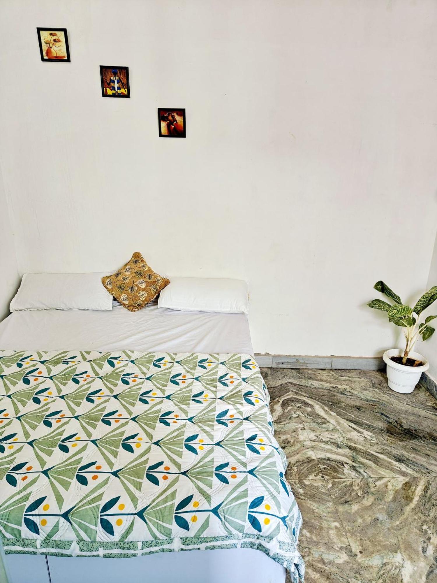 Noor * Varanasi