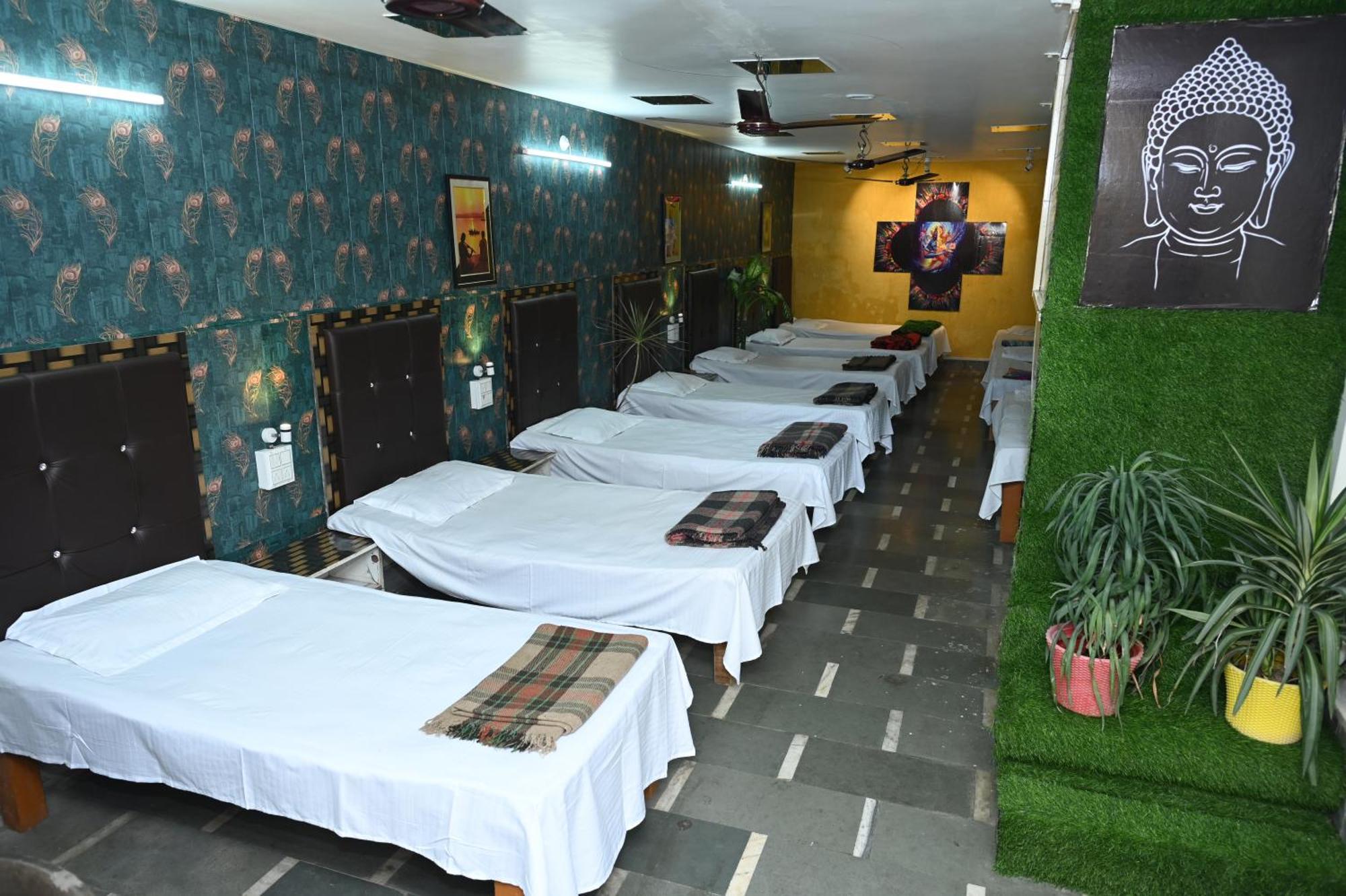 Siddhivinayak Temple Guest house Varanasi