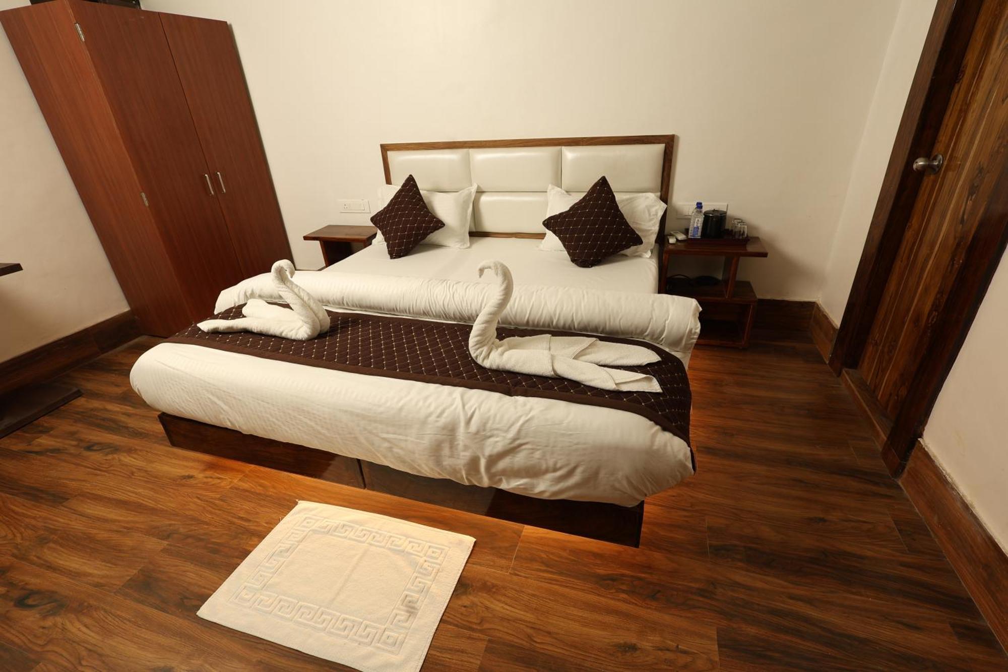 Trisolaris 3* Varanasi