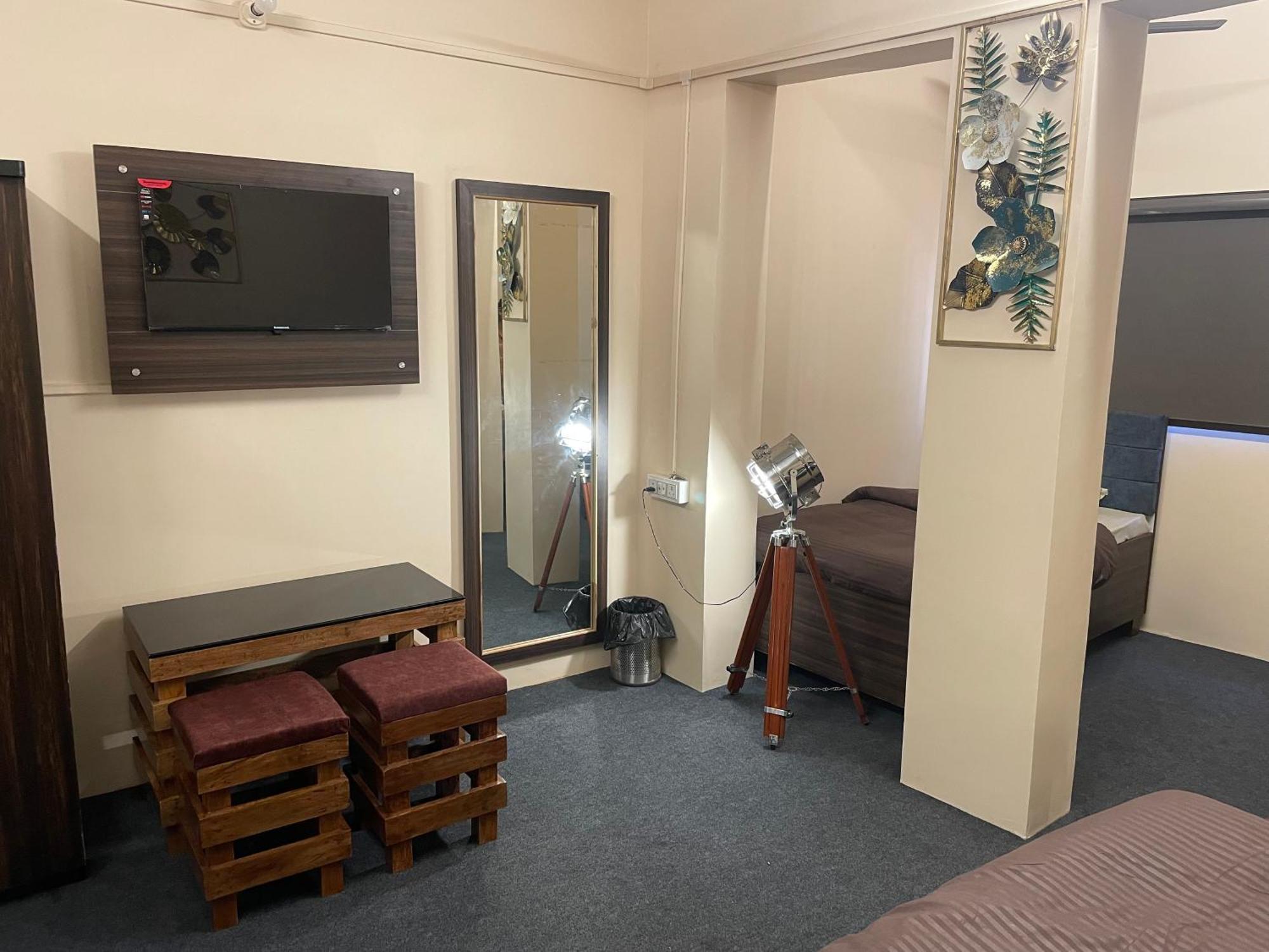 Hotel Kashi Awahan! Near Vishvanath Temple 3*