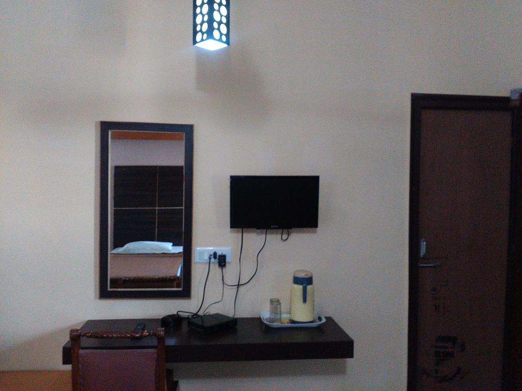 Ajaya Hotel