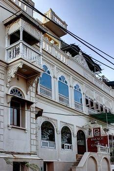 Palace On Ganges - Heritage