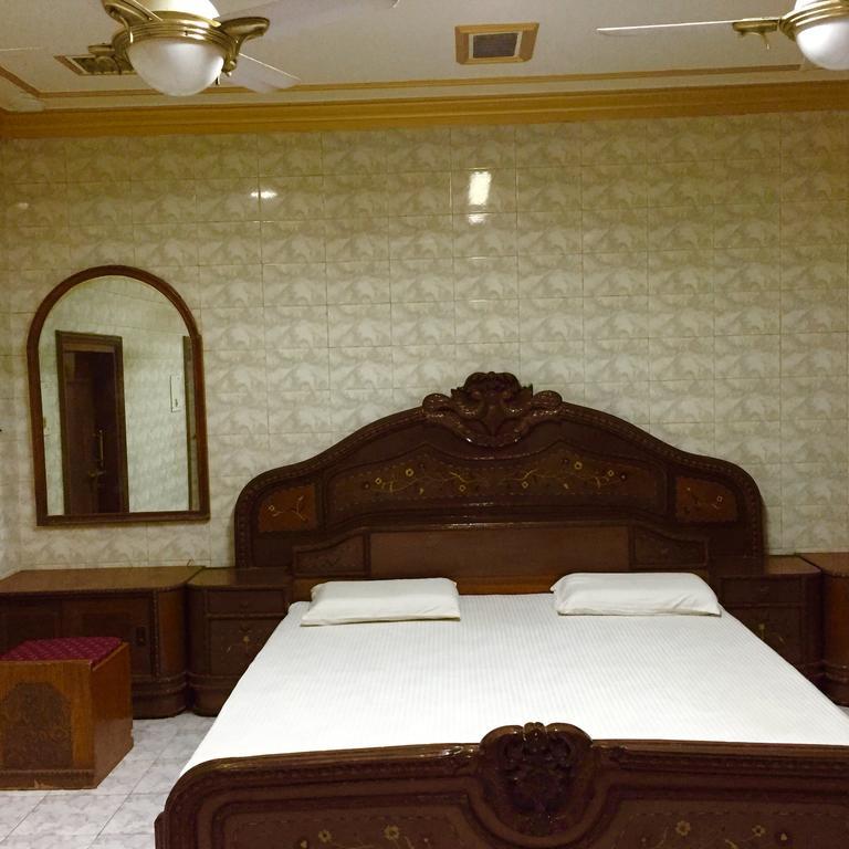Guest house Grg Shanti Near Manikarnika Ghat