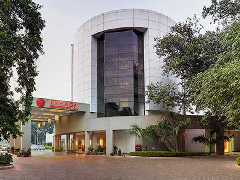 Ramada Plaza By Wyndham Jhv 5* Varanasi
