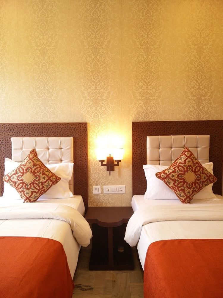 Hotel Surya, Kaiser Palace