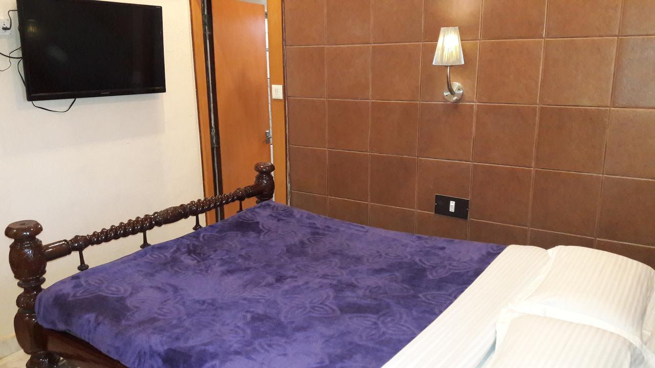 Hotel Oyo 3682 Pallavi International