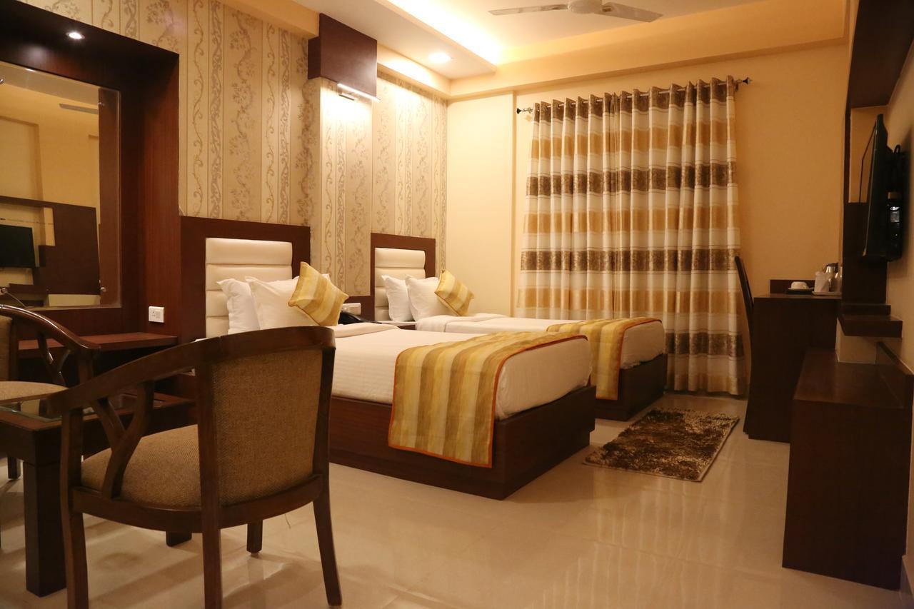 Hotel Varanasi Inn 4* Varanasi