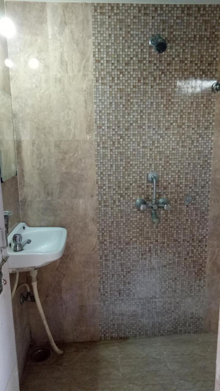 Guest house Ishan Paying 2*