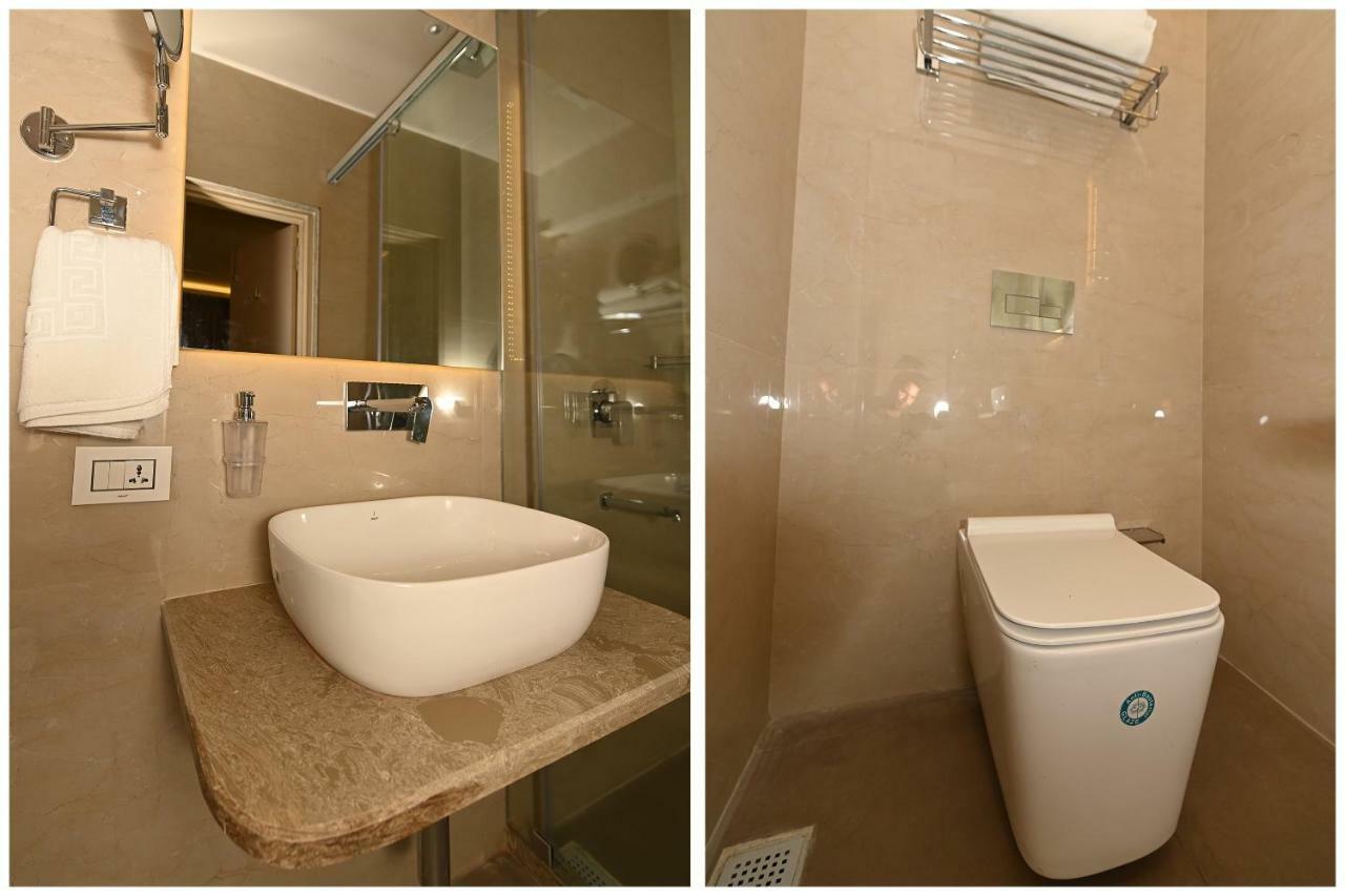 Hotel Sugar Stars Varanasi