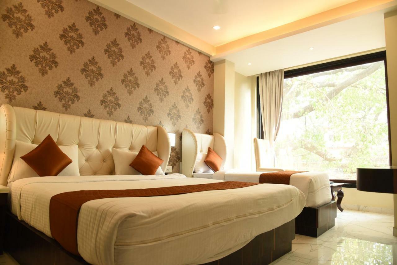 Hotel Heritage At Assi Ghat