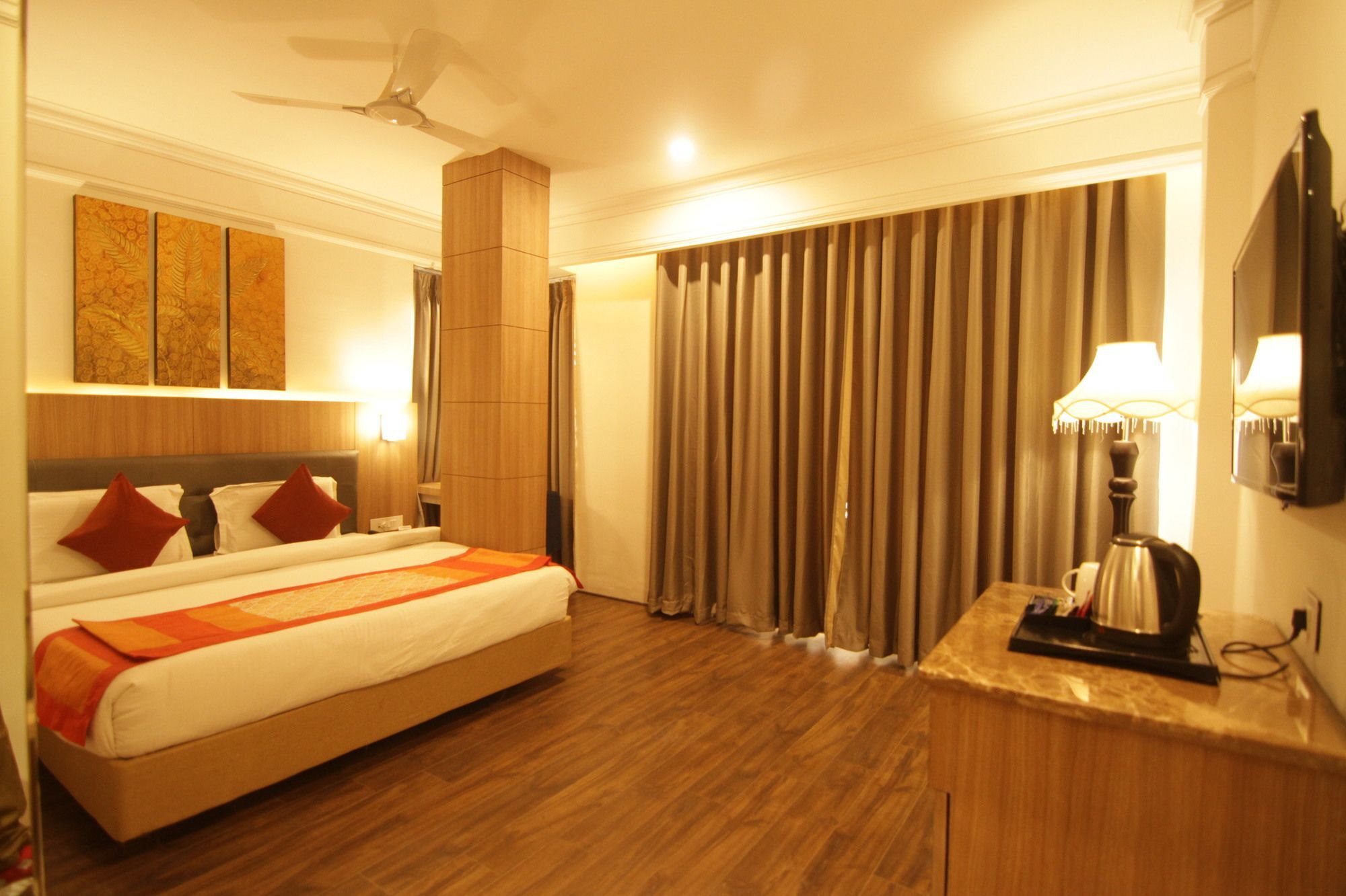 Hotel Oyo 2054 New Broadway 3*