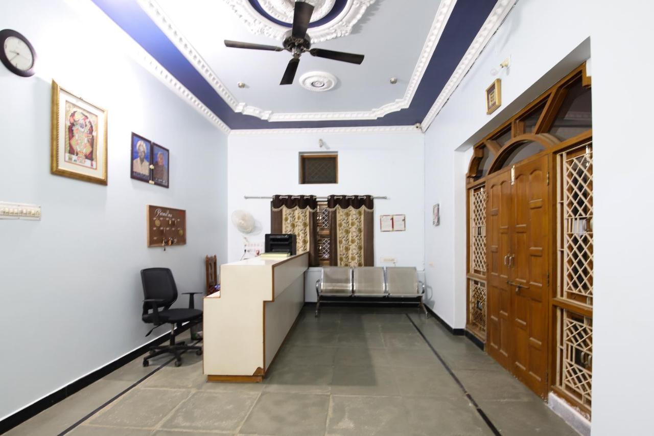 Spot On 64233 Grand Ganga View Hotel Varanasi